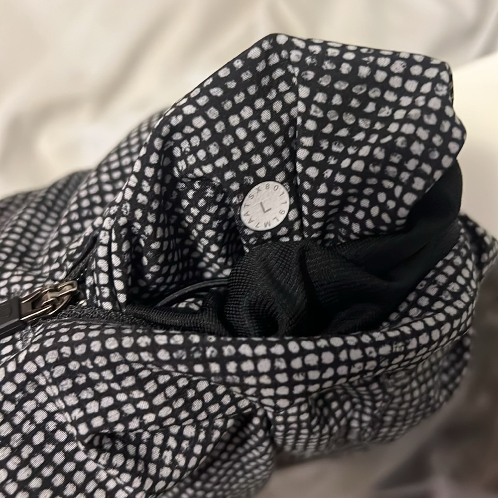 Lululemon T.H.E. Short 11" *Linerless - Picture 8 of 8